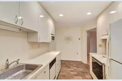 10 Pine Cluster Circle #B, Manalapan Township, NJ 07726 - Photo 1