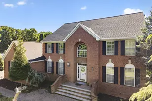 14 Heathrow Ct, Marlboro Township, NJ 07746 - Photo 1