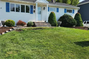 37 Irwin Pl, Hazlet Township, NJ 07730 - Photo 1