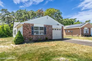 18 Whitecap Way, Brick, NJ 08723 - Photo 1