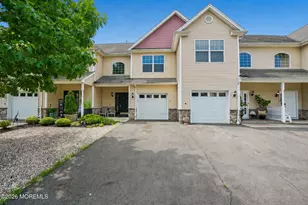 100 Pine St, Lakehurst, NJ 08733 - Photo 1