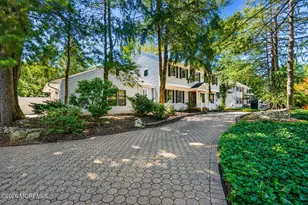 16 Phyllis Pl, Milltown, NJ 08850 - Photo 1