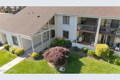 5 Avon Drive E #5S, East Windsor Township, NJ 08520 - Photo 1