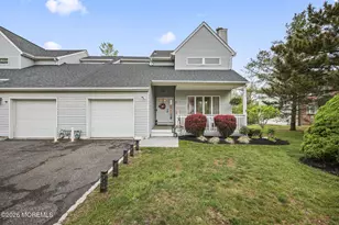 2 Oyster Creek Dr, Keyport, NJ 07735 - Photo 1