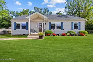 424 Brookforest Dr, Toms River Township, NJ 08757 - Photo 1