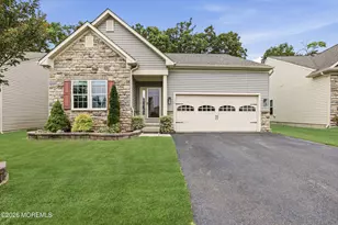 14 La Quinta Ln, Lakewood, NJ 08701 - Photo 1