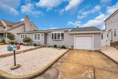 20 Venetian Court, Toms River Township, NJ 08753 - Photo 1