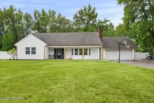12 Maxwell Ln, Manalapan Township, NJ 07726 - Photo 1