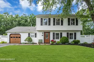 1466 Arapaho Ct, Toms River Township, NJ 08755 - Photo 1