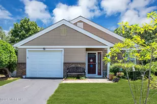 7 Elm Ct, Barnegat, NJ 08005 - Photo 1