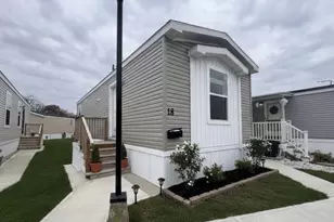 18 Avenue A, Hazlet Township, NJ 07730 - Photo 1