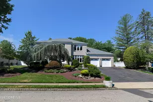 10 Mitchell Ct, Marlboro Township, NJ 07746 - Photo 1