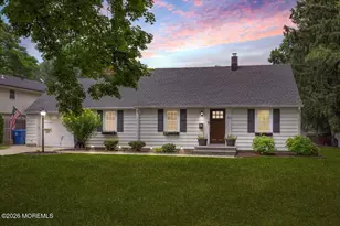203 Florence Pl, Middletown, NJ 07748 - Photo 1