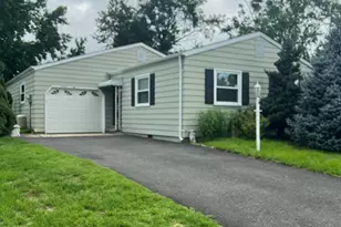 33 Corinth Pl, Toms River Township, NJ 08757 - Photo 1