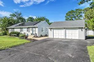 313 Georgia Dr, Brick, NJ 08723 - Photo 1