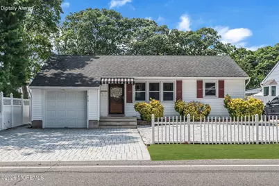 913 River Avenue, Point Pleasant, NJ 08742 - Photo 1