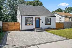 292 Washington St, Keyport, NJ 07735 - Photo 1