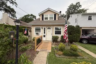 840 Brookside Ave, Keyport, NJ 07735 - Photo 1