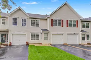 77 Picket Pl, Freehold, NJ 07728 - Photo 1