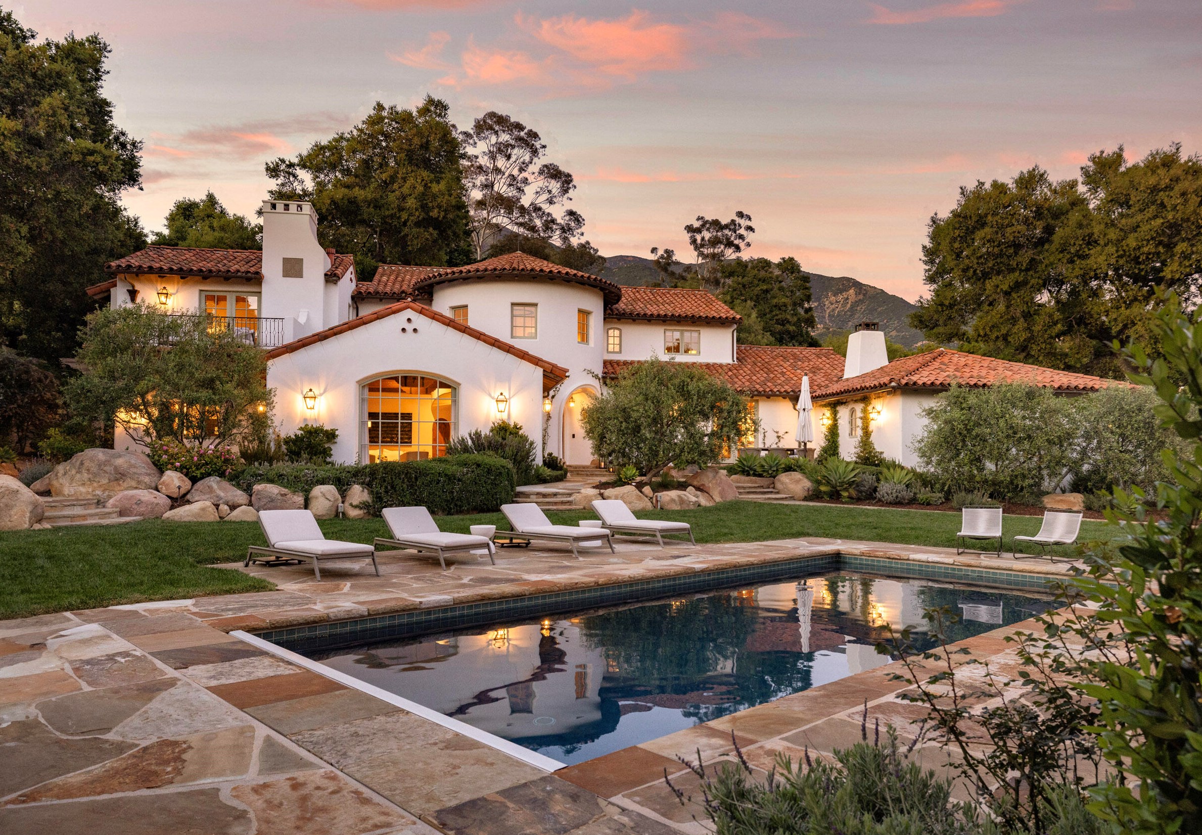 849 Ashley Rd, Santa Barbara, CA 93108-1130