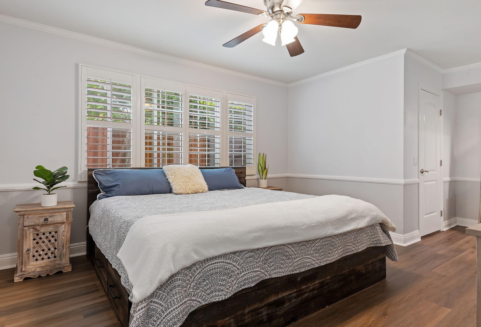 280 Savona Ave, Santa Barbara CA  93117-1202 exterior