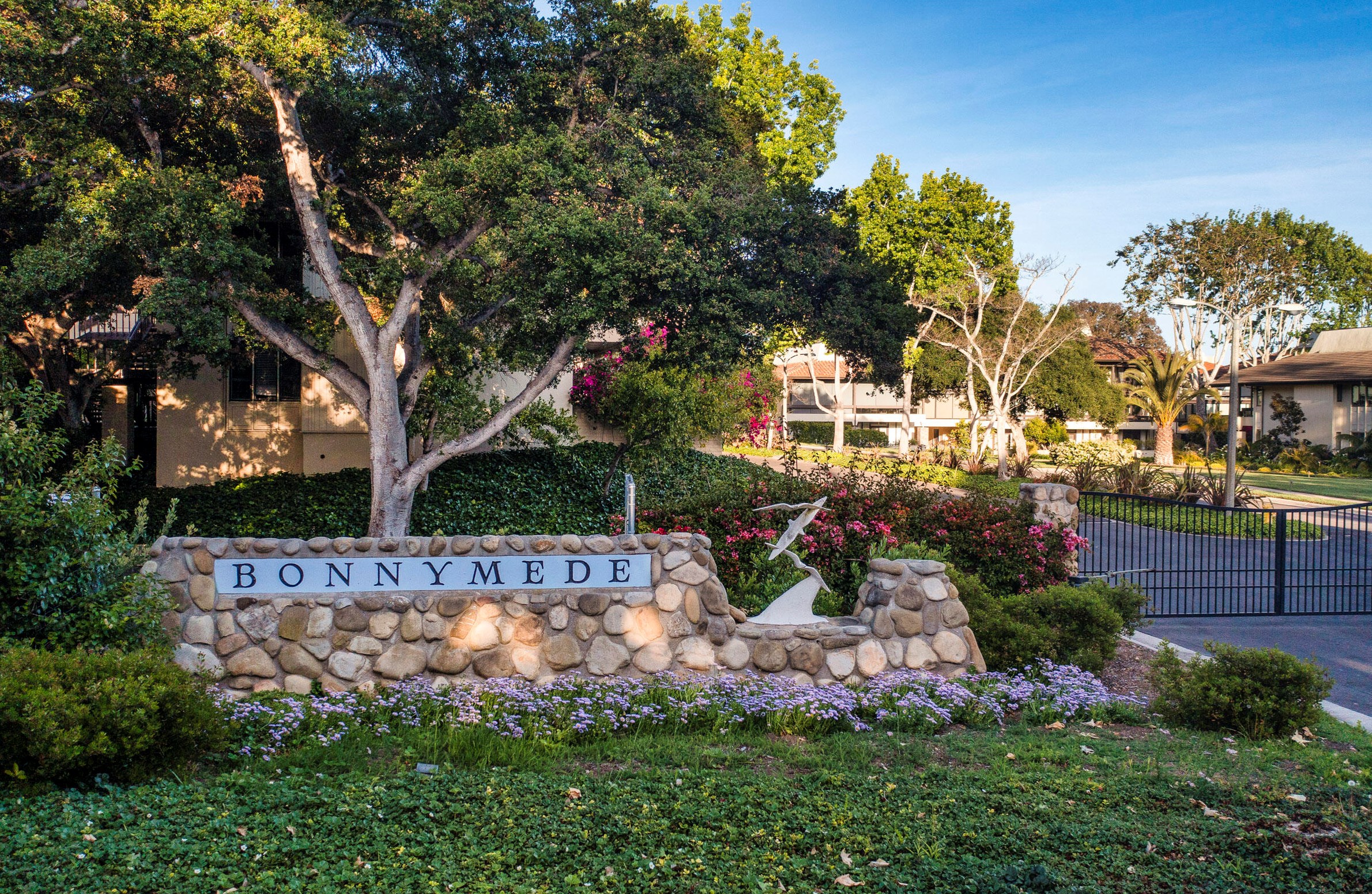 1362 Plaza Pacifica, Santa Barbara, CA 93108-2877