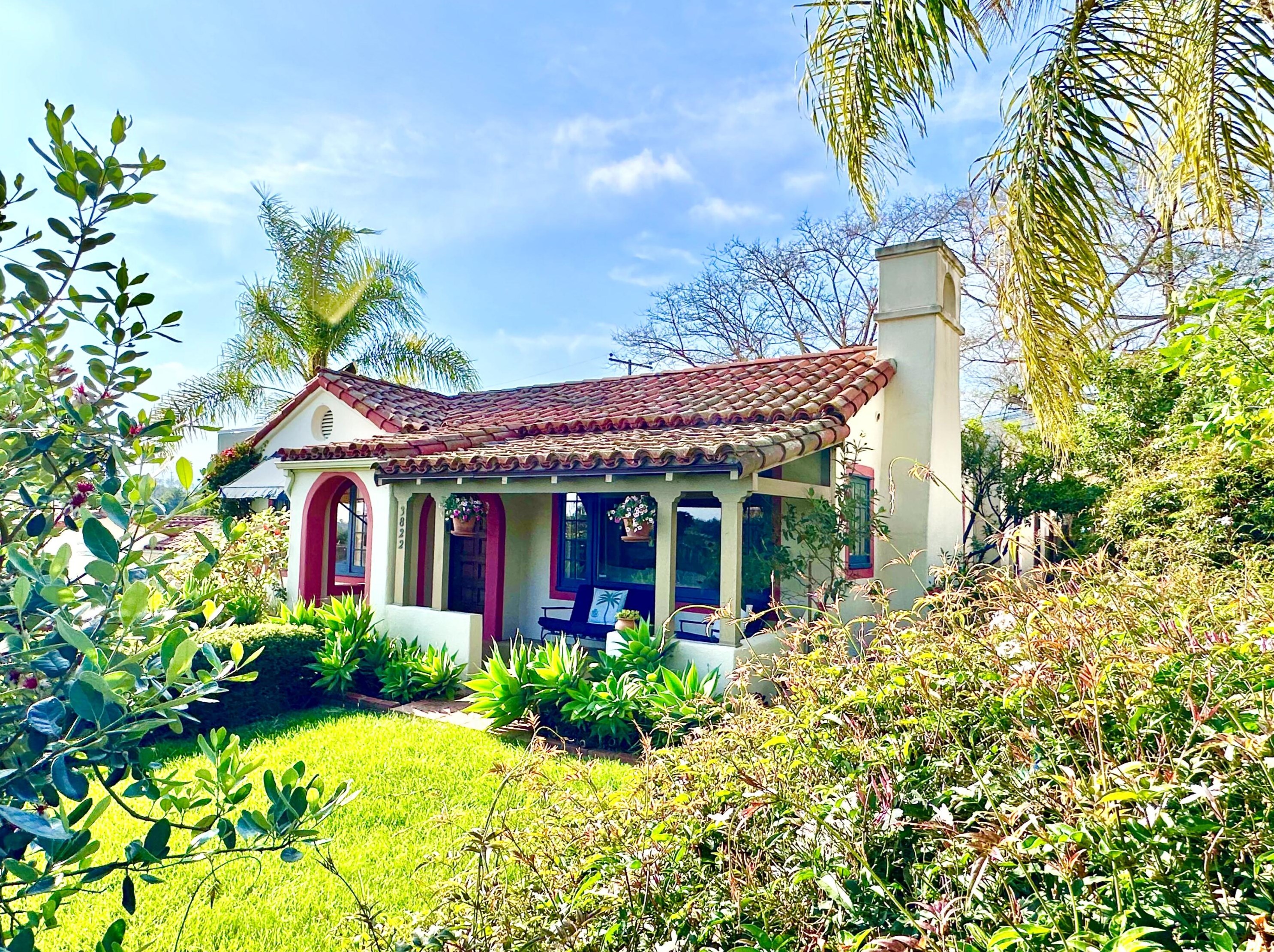 3822 Lincoln Rd, Santa Barbara, CA 93110-1533