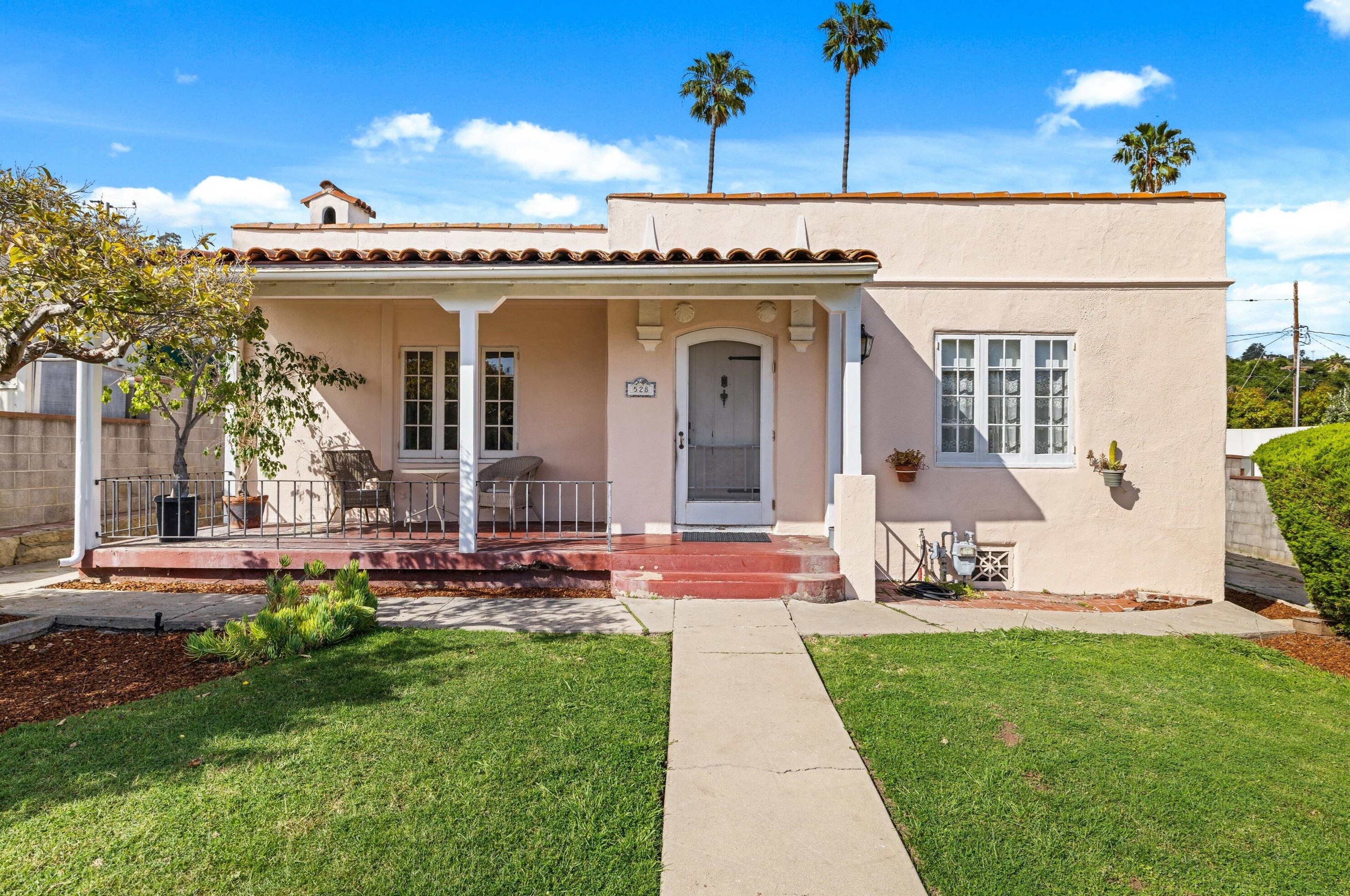 528 Casitas Rd, Santa Barbara, CA 93103-2513