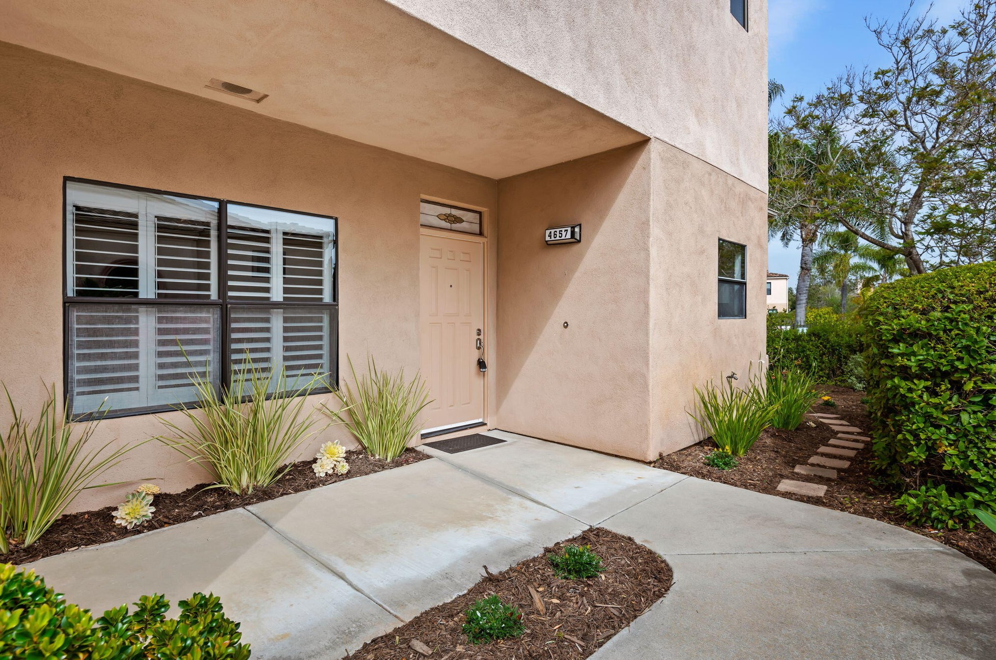 4657 Gerona Way, Santa Barbara, CA 93110-1383