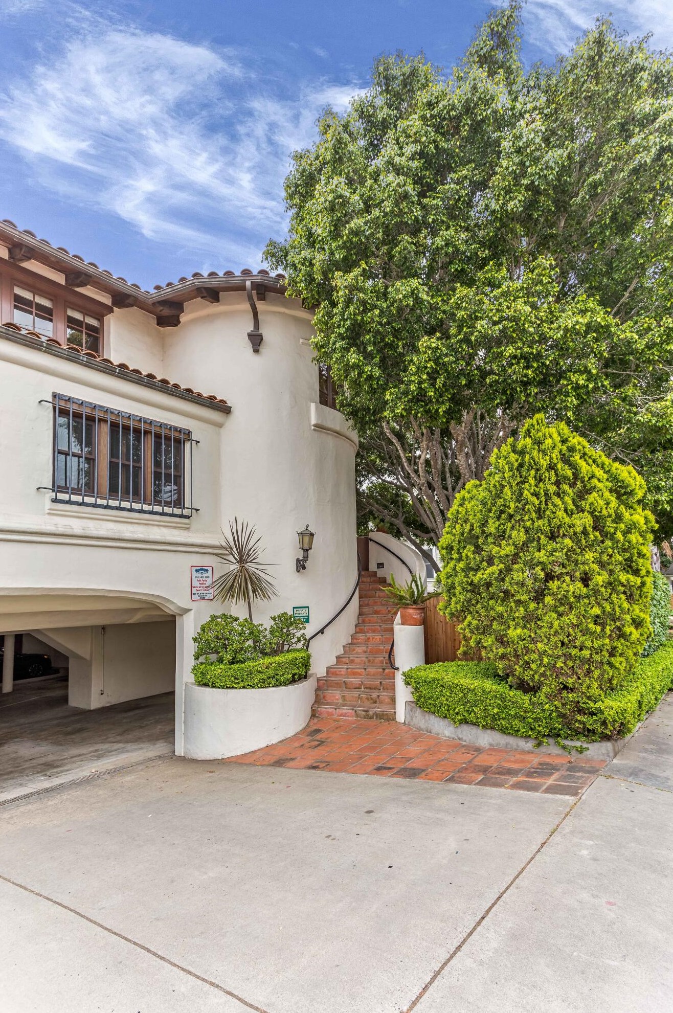 15 Arrellaga St, Santa Barbara, CA 93101-2531