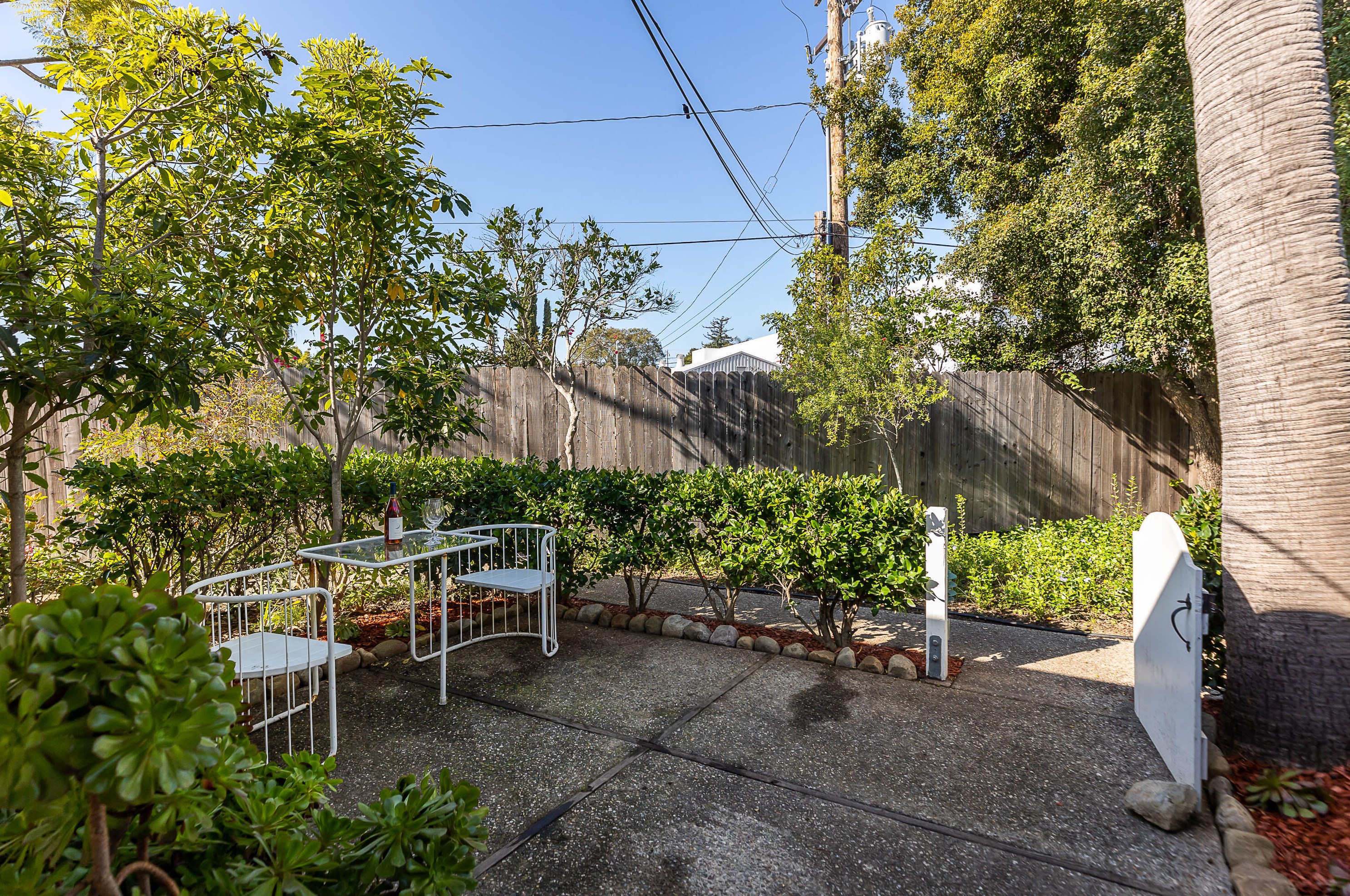 126 Calle Crespis, Santa Barbara CA  93105-3463 exterior
