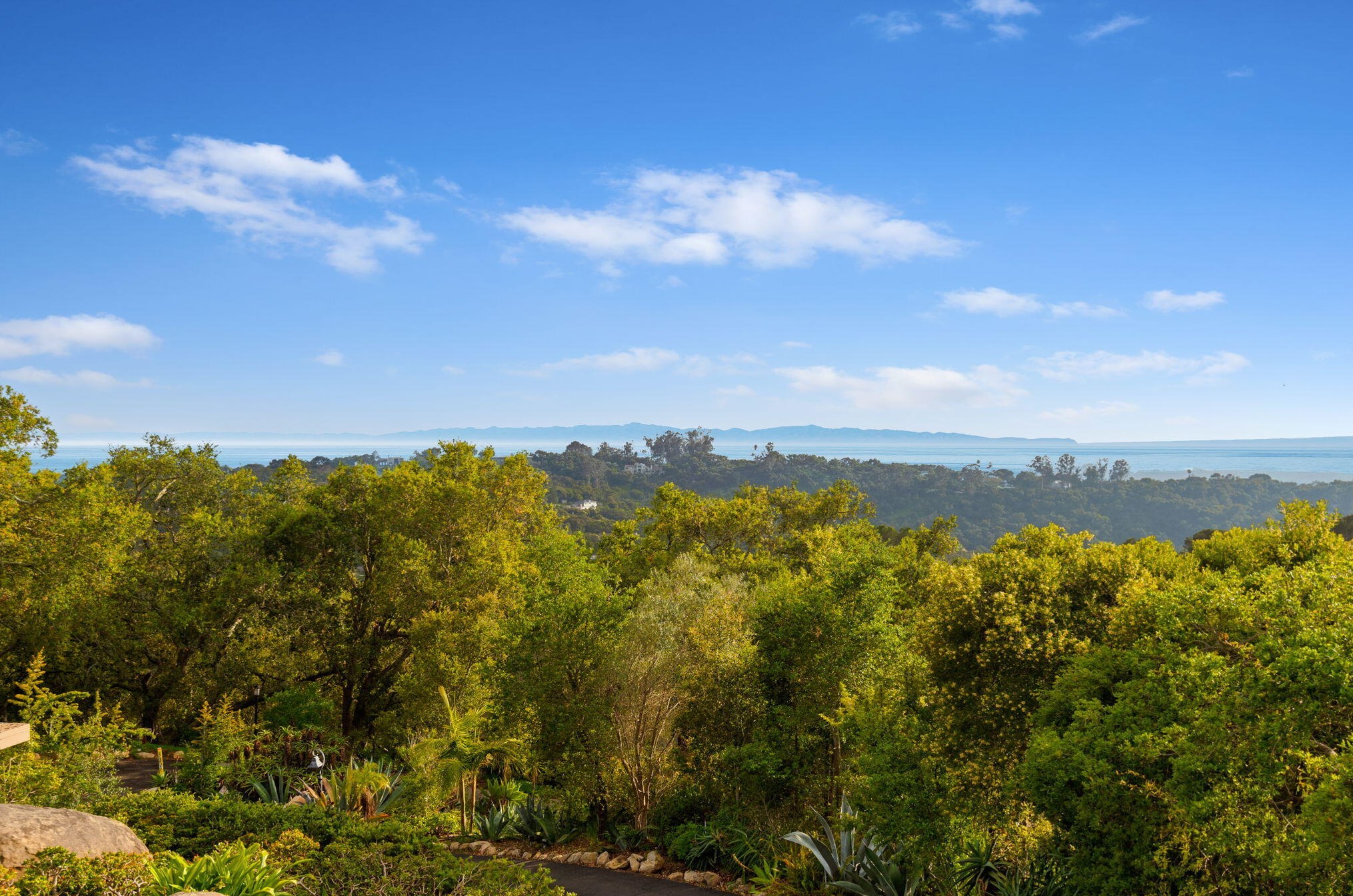 2038 Cielito Ln, Santa Barbara, CA 93105-2301
