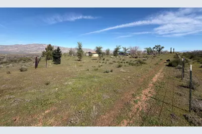 8300 Foothill Road, New Cuyama, CA 93254 - Photo 6