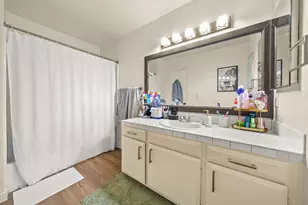 930 Philinda Ave, Santa Barbara, CA 93103 - Photo 54