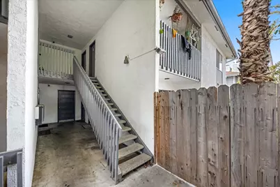 316 W Valerio Street, Santa Barbara, CA 93101 - Photo 14