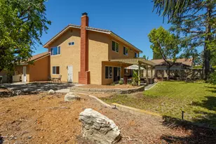 718 Pamela Wood St, Thousand Oaks, CA 91320 - Photo 32