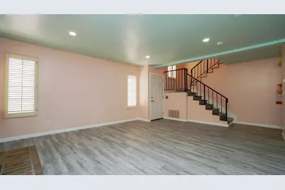 438 Las Palomas Drive, Port Hueneme, CA 93041 - Photo 2