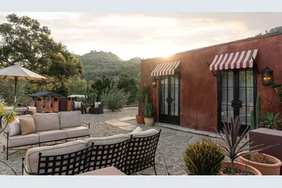 10802 Oak Knoll Road, Ojai, CA 93023 - Photo 18