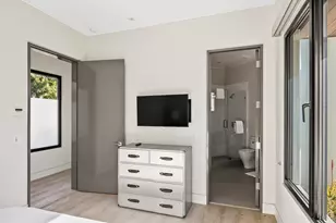 1131 Las Alturas Rd, Santa Barbara, CA 93103 - Photo 20