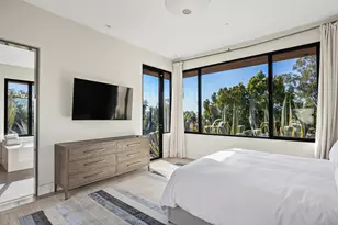 1131 Las Alturas Rd, Santa Barbara, CA 93103 - Photo 22