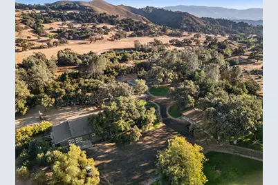 1750 Rambling Oaks Road, Santa Ynez, CA 93460 - Photo 34