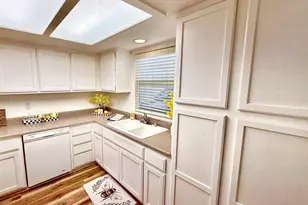 593 Central Ave, Buellton, CA 93427 - Photo 8
