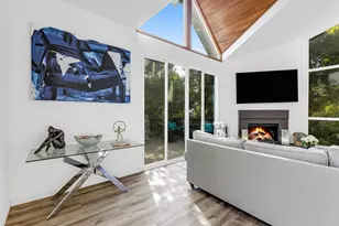 827 Cheltenham Rd, Santa Barbara, CA 93105 - Photo 2