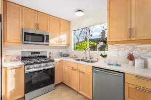 1425 Azalea Dr, Carpinteria, CA 93013 - Photo 8