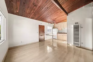 1011 Laguna St, Santa Barbara, CA 93101 - Photo 4