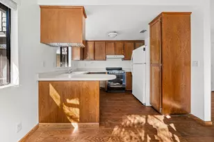 522 W Victoria St, Santa Barbara, CA 93101 - Photo 12