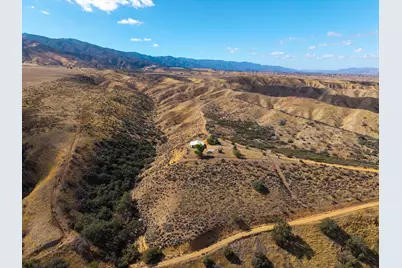 7451 Foothill Road, Cuyama, CA 93254 - Photo 44