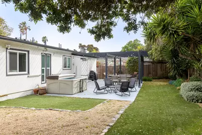 1102 Del Mar Avenue, Santa Barbara, CA 93109 - Photo 22