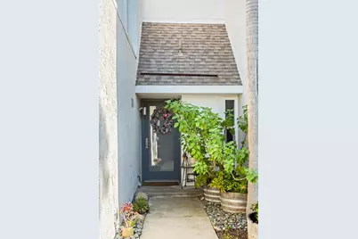 5087 Rhoads Avenue #B, Santa Barbara, CA 93111 - Photo 2