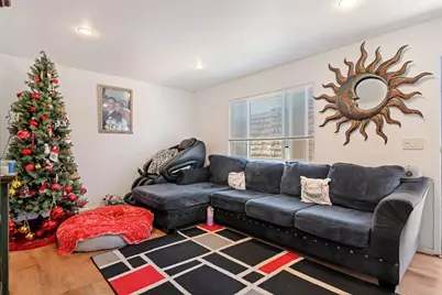 916 W Micheltorena Street, Santa Barbara, CA 93101 - Photo 14